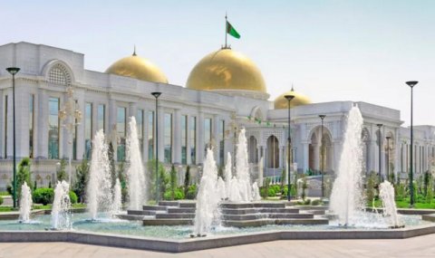 Президент Туркменистана подписал указ о воинском призыве и увольнении в запас