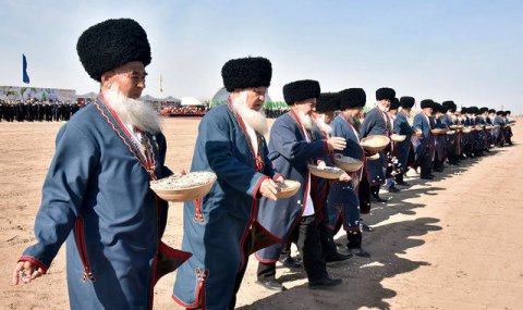 Хлопководы Туркменистана приступили к весенней посевной