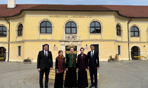 Туркменские преподаватели проходят обучение в румынском вузе по программе Erasmus+