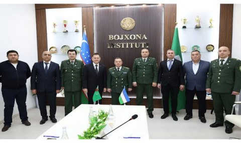 Делегация таможенной службы Туркменистана посетила Узбекистан