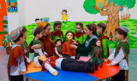 Воспитатели из Туркменистана стали лауреатами международного конкурса ЮНЕСКО