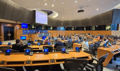 В Европарламенте обсудили роль нейтралитета в укреплении международного мира