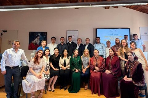 Преподаватели туркменского вуза прошли обучение в Италии