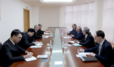 Туркменистан и Россия провели политические консультации в Ашхабаде