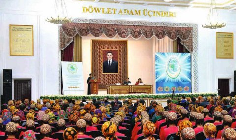 В Ашхабаде прошла международная конференция, посвящённая Махмуду Кашгари