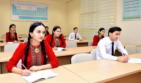 Туркменистан направит молодых специалистов учиться в Китай и Венгрию