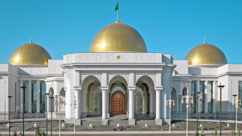 В Туркменистане утверждены программы в сфере экологии и здравоохранения