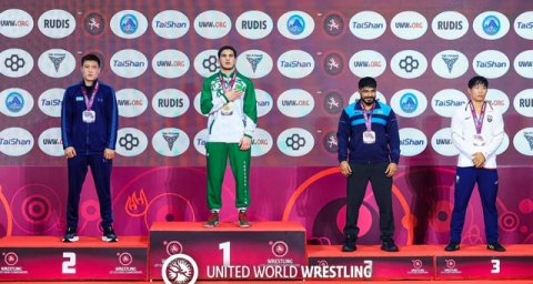 Сборная Туркменистана успешно выступила на чемпионате Азии U23 по борьбе