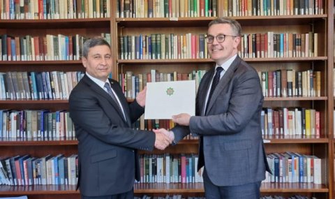 Посол Туркменистана провел рабочий визит в Дублин