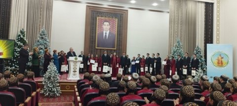 В Туркменистане подвели итоги конкурса «Книга – источник знаний»