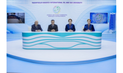 В Туркменистане рассмотрели меры по развитию высшего образования