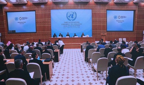 Парламентский форум в Авазе открыл обсуждение будущего стран без выхода к морю