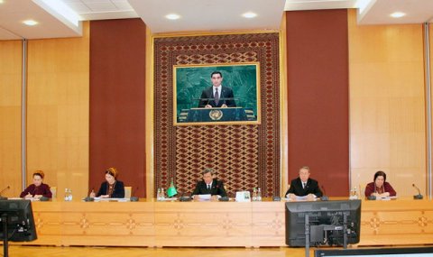 В МИД Туркменистана прошло заседание по правам человека