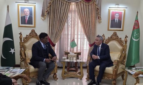 Туркменистан и Маврикий обсудили новые направления сотрудничества в Пакистане