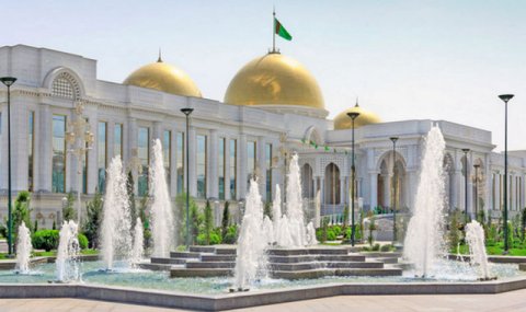 Сердар Бердымухамедов поздравил Си Цзиньпина с Днем провозглашения КНР