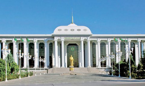 Меджлис Туркменистана совершенствует правовую систему