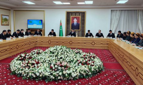 Состоялось заседание Молодёжной парламентской группы Меджлиса Туркменистана