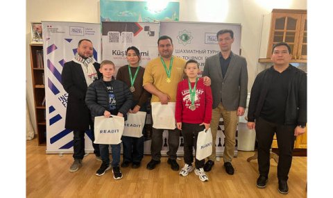 Во Французском институте Ашхабада прошёл первый блицтурнир по шахматам