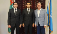 ITF и Туркменистан расширят сотрудничество в теннисе